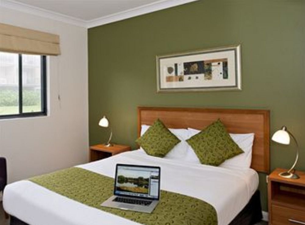 Leisure Spires Aparthotel 4*